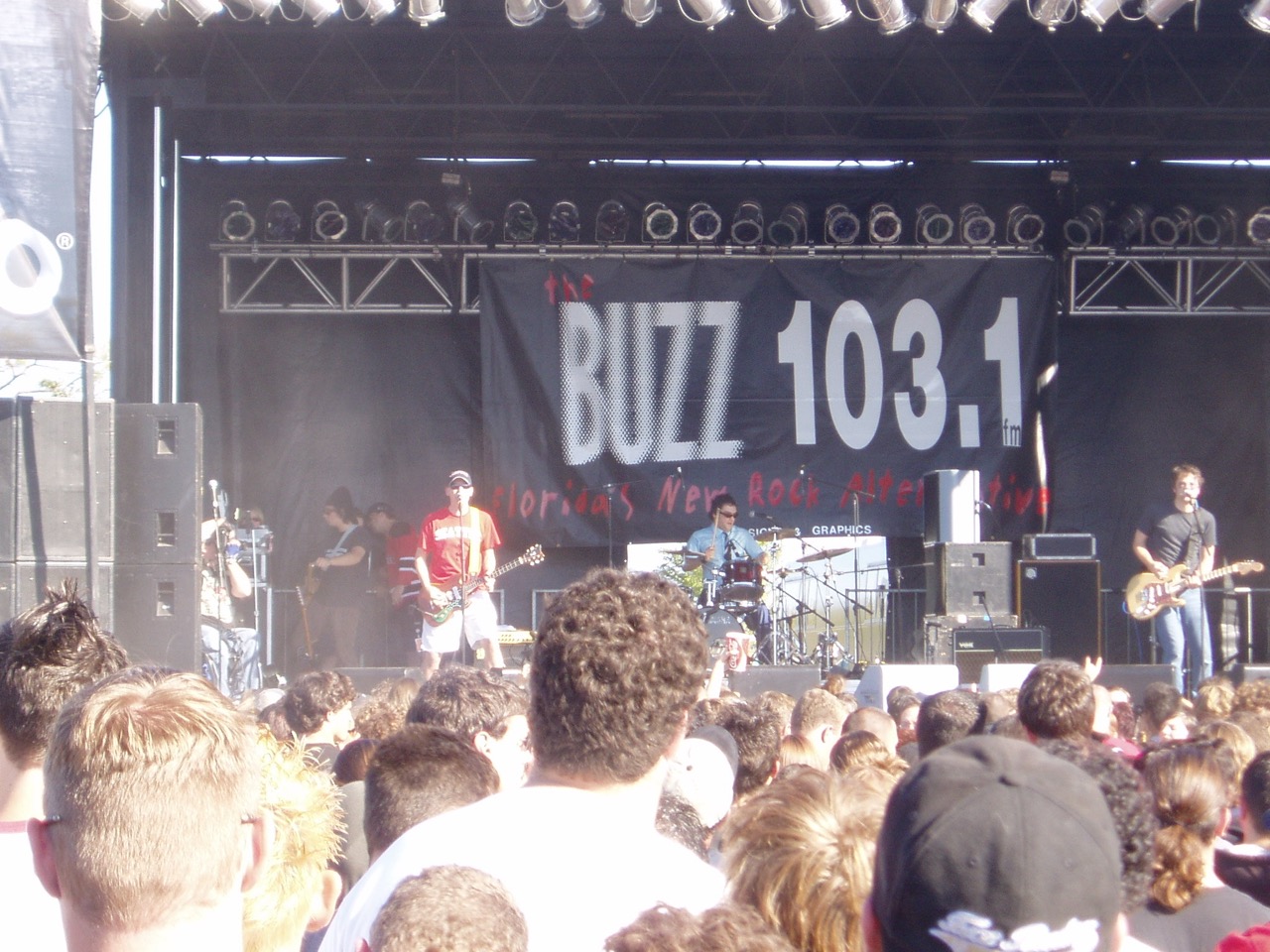 2004-buzz-34.jpg