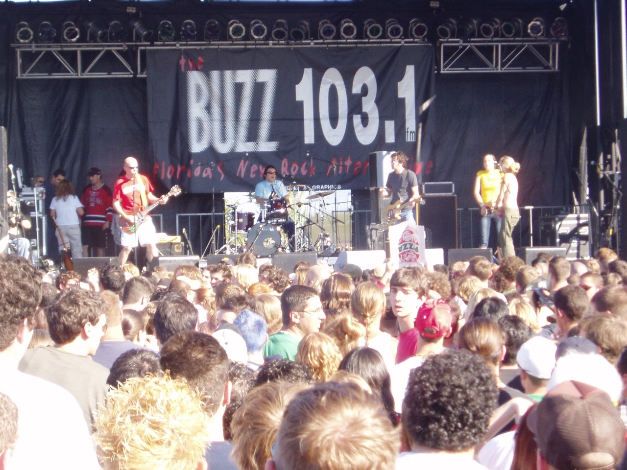 2004-buzz-35.jpg