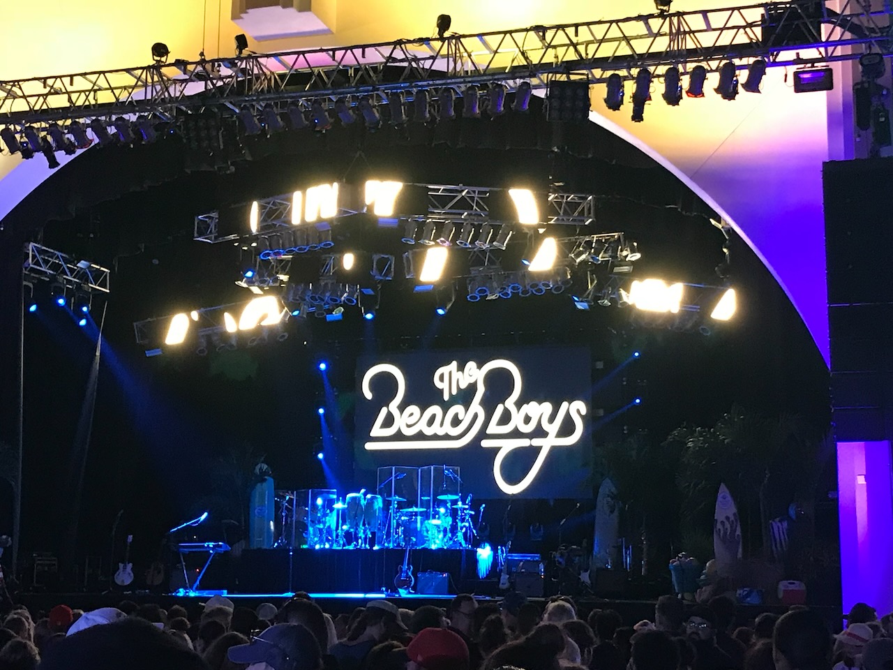 The Beach Boys - Universal Studios Mardi Gras